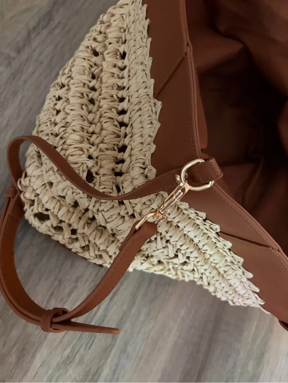 Anthropologie Beige raffia Woven & Brown Leather Tote